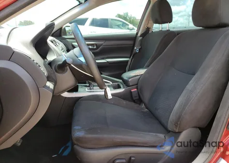 2015 Nissan Altima 2.5 z USA, uszkodzony, nr VIN 1N4AL3AP8FC287089